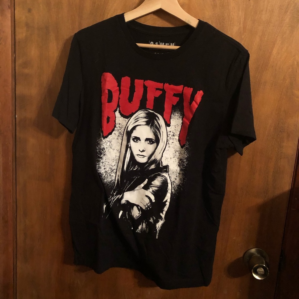 Buffy the vampire slayer tee
